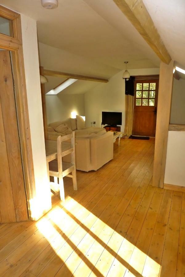 Glanwye Apartment Hay-On-Wye Exterior photo